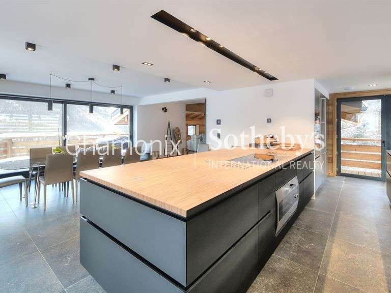 Chalet Chamonix-Mont-Blanc - 5 chambres - 387m²