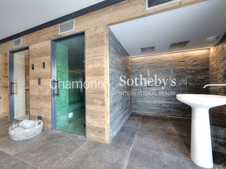Chalet Chamonix-Mont-Blanc - 5 chambres - 387m²