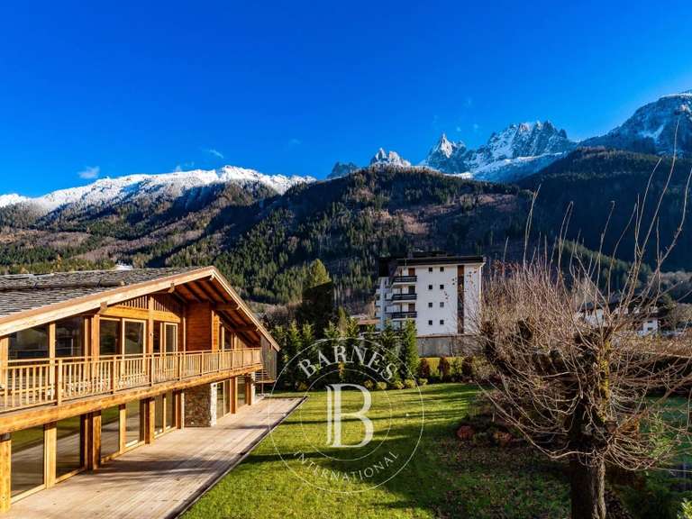 Chalet Chamonix-Mont-Blanc - 5 chambres - 571m²