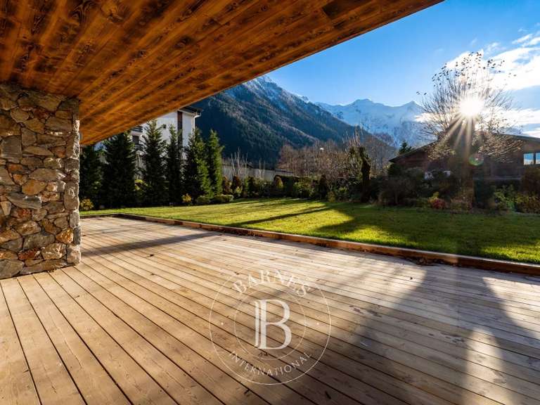 Chalet Chamonix-Mont-Blanc - 5 chambres - 571m²