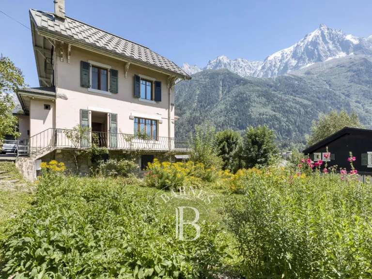 Maison Chamonix-Mont-Blanc - 4 chambres - 291m²