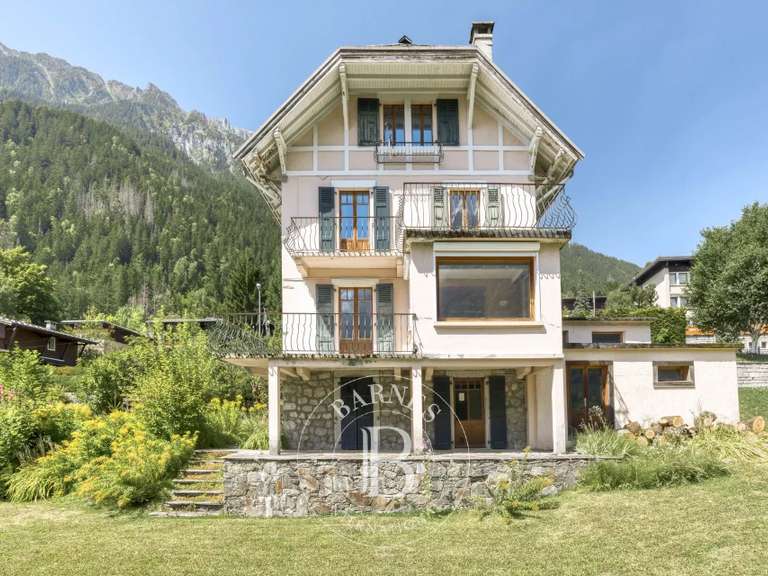 Maison Chamonix-Mont-Blanc - 4 chambres - 291m²