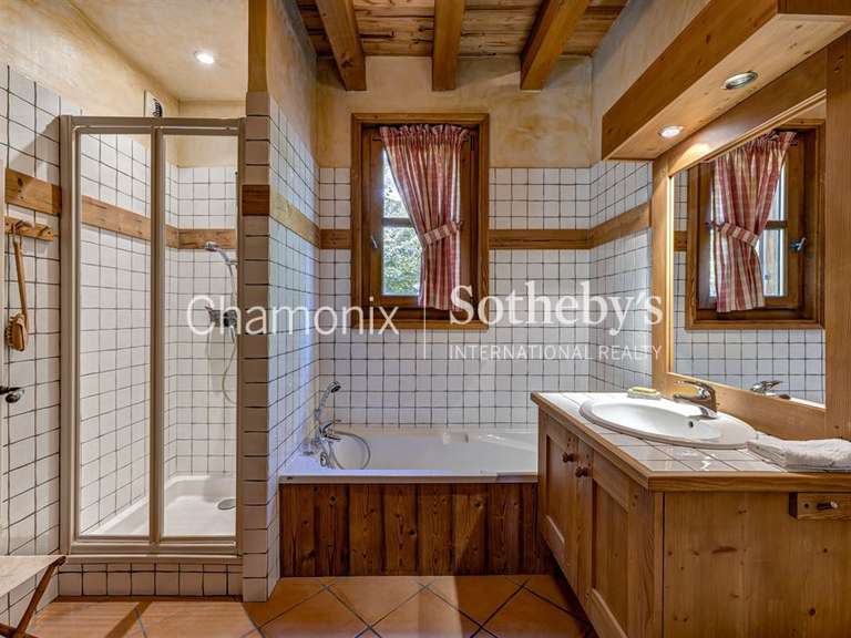 Maison Chamonix-Mont-Blanc - 7 chambres - 210m²