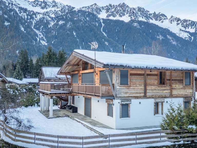 Maison Chamonix-Mont-Blanc - 5 chambres - 253m²
