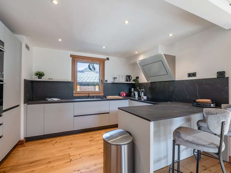 Maison Chamonix-Mont-Blanc - 5 chambres - 253m²