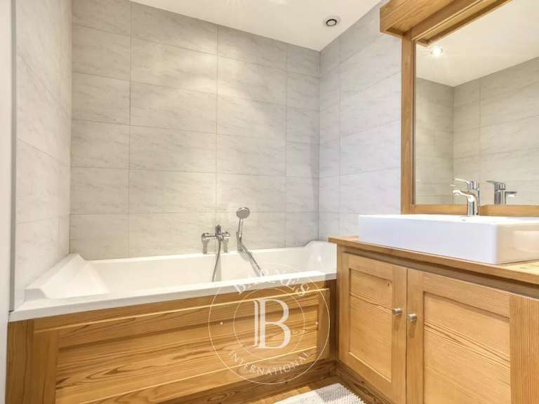 Maison Chamonix-Mont-Blanc - 5 chambres - 274m²