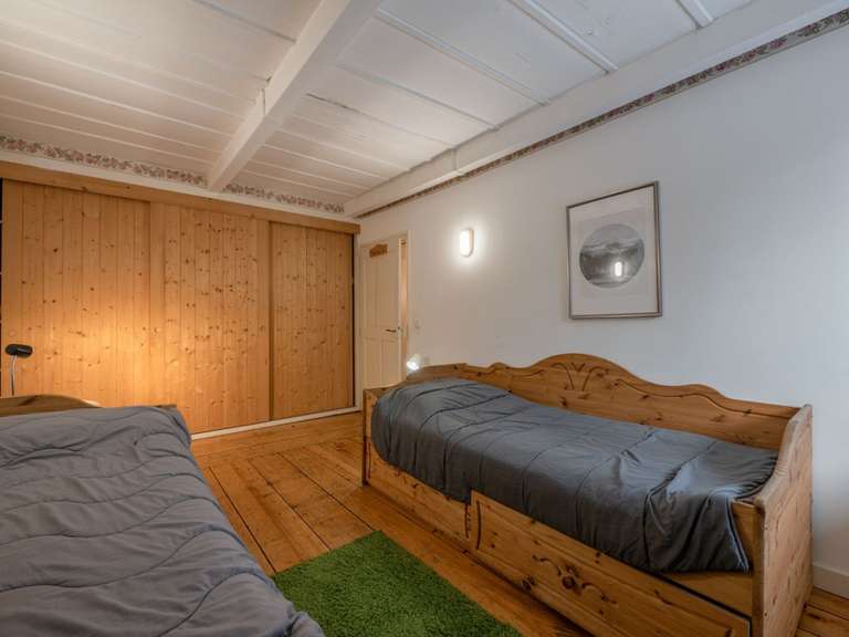 Maison Chamonix-Mont-Blanc - 5 chambres - 239m²