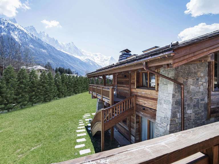Maison Chamonix-Mont-Blanc - 5 chambres - 426m²