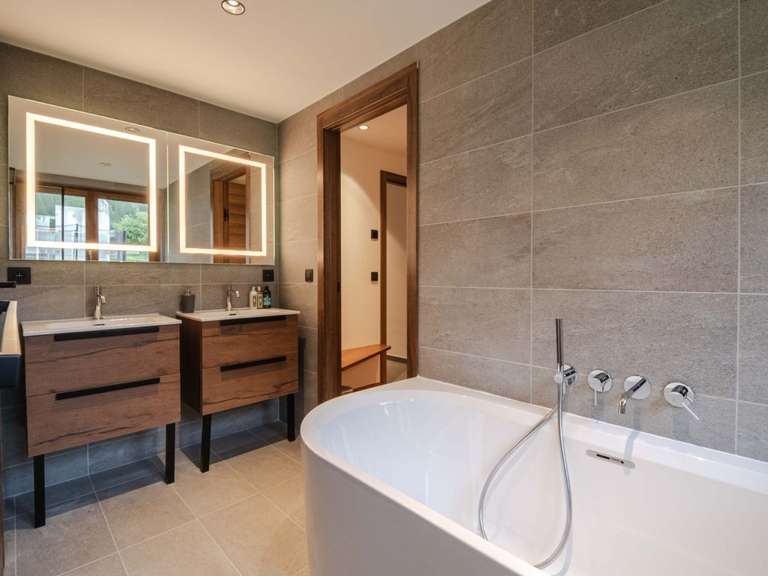 Maison Chamonix-Mont-Blanc - 5 chambres - 426m²