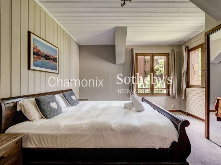 Maison Chamonix-Mont-Blanc - 4 chambres - 256m²