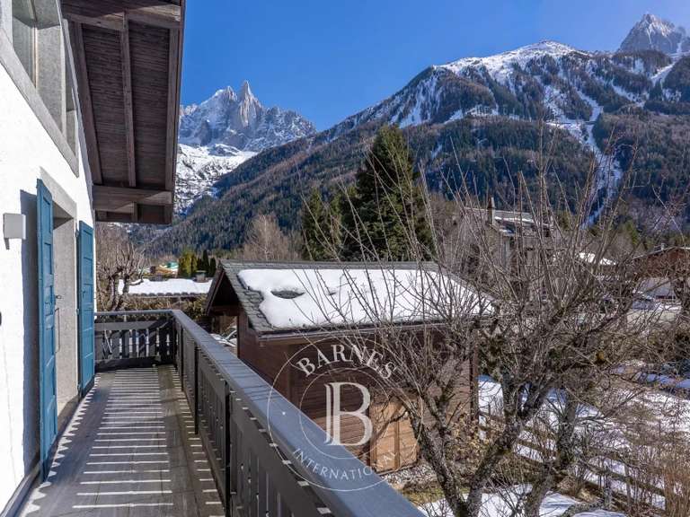 Maison Chamonix-Mont-Blanc - 5 chambres - 274m²