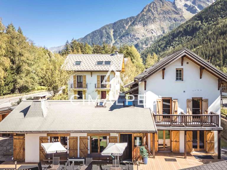 House Chamonix-Mont-Blanc - 9 bedrooms - 225m²