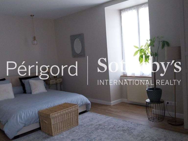 Maison Champagnac-de-Belair - 7 chambres - 550m²