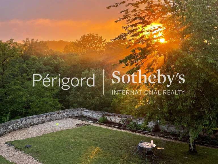 Maison Champagnac-de-Belair - 7 chambres - 370m²