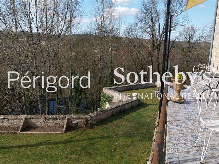 Maison Champagnac-de-Belair - 7 chambres - 550m²