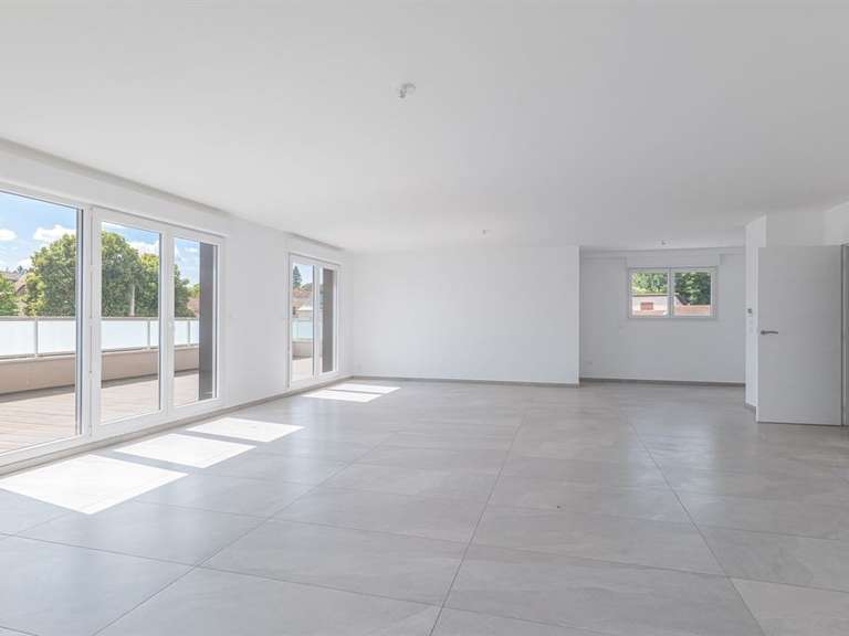 Apartment Champagne-au-Mont-d'Or - 3 bedrooms - 123m²