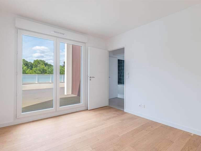 Apartment Champagne-au-Mont-d'Or - 3 bedrooms - 166m²