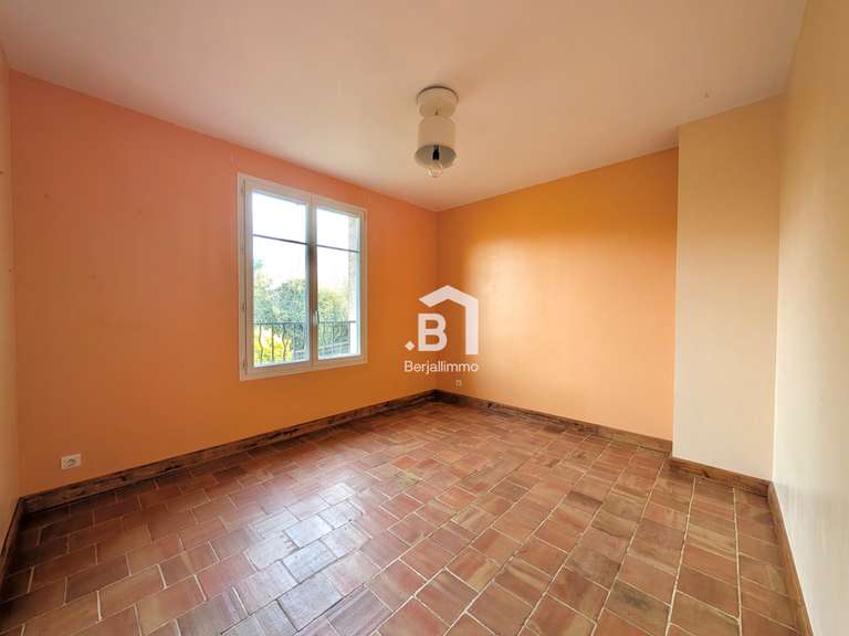 House Champagne-au-Mont-d'Or - 7 bedrooms - 228m²