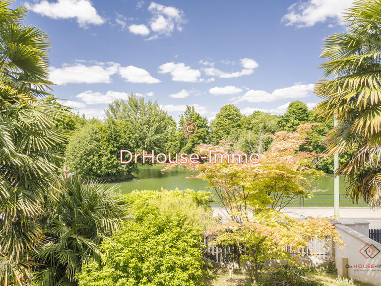 Villa Champigny-sur-Marne - 3 bedrooms - 150m²