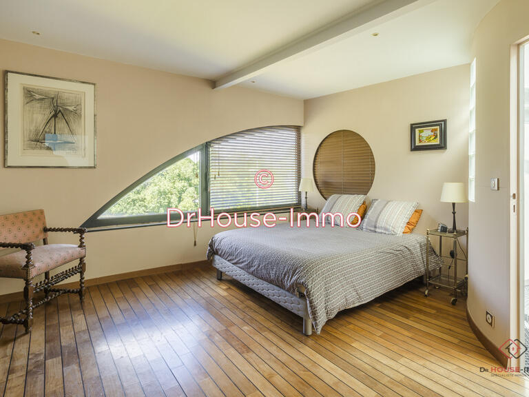 Villa Champigny-sur-Marne - 3 bedrooms - 150m²