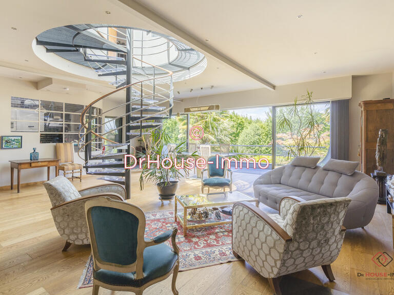 Villa Champigny-sur-Marne - 3 bedrooms - 150m²