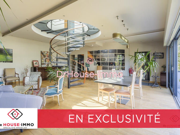 Villa Champigny-sur-Marne - 3 bedrooms - 150m²