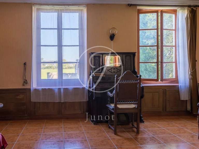 Maison Champvert - 5 chambres - 250m²