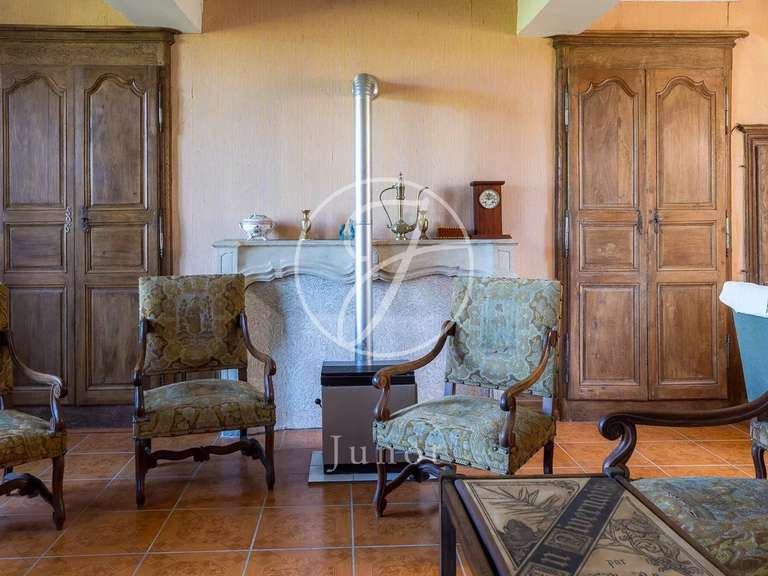 House Champvert - 5 bedrooms - 250m²