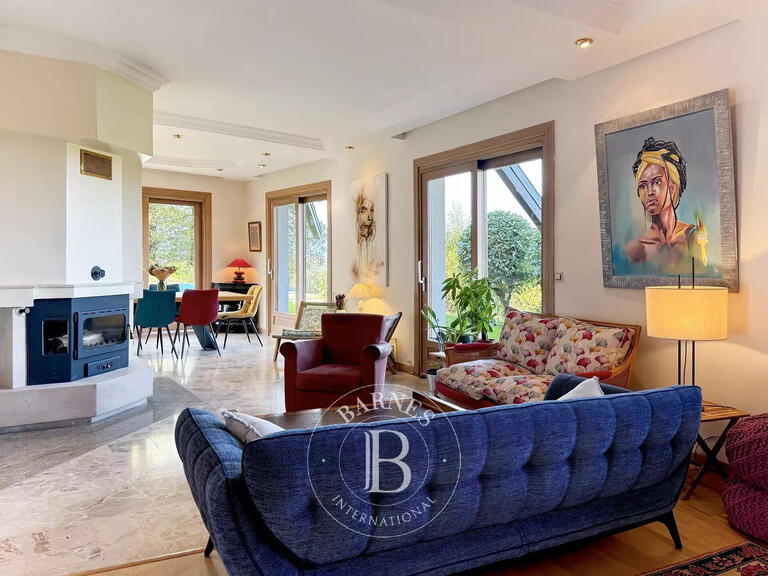 Maison Chanaz - 7 chambres - 304m²