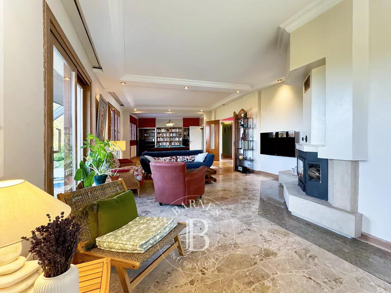 Maison Chanaz - 7 chambres - 304m²