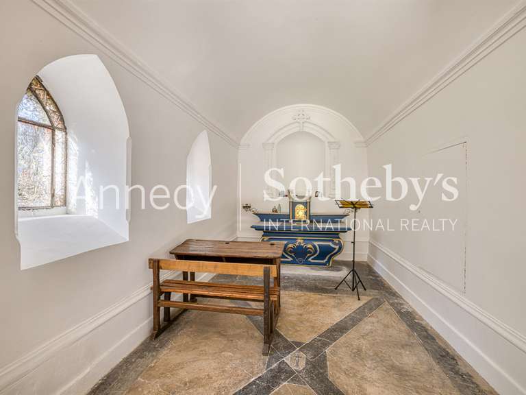 Maison Chanaz - 10 chambres - 467m²