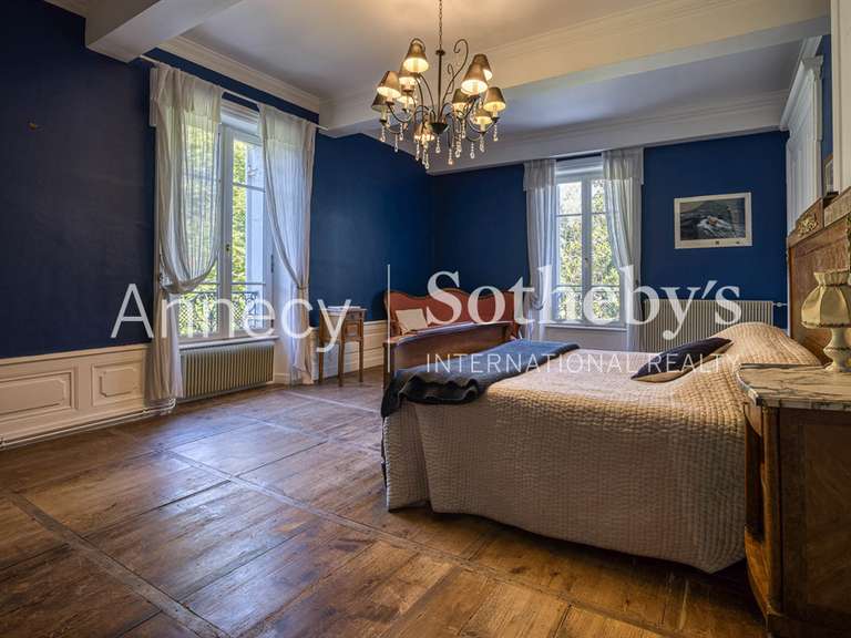 Maison Chanaz - 10 chambres - 467m²