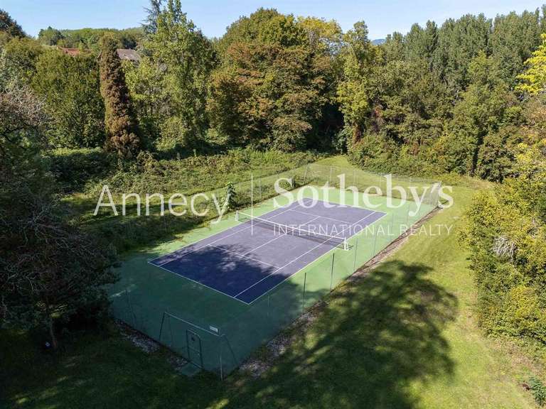 Maison Chanaz - 10 chambres - 467m²