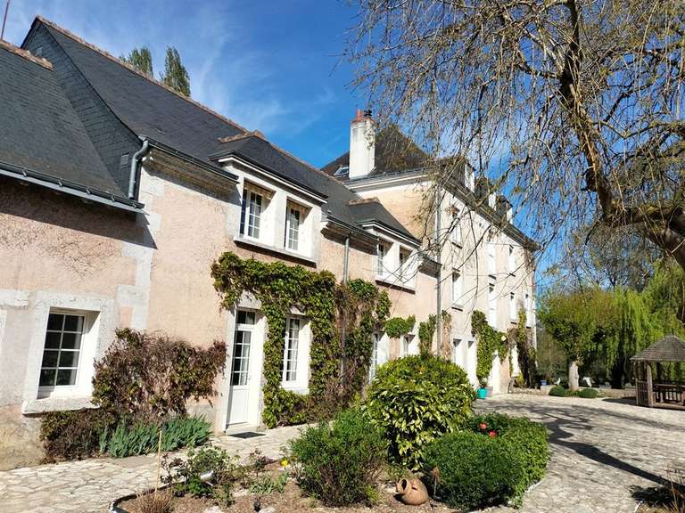 Maison Chançay - 10 chambres - 720m²