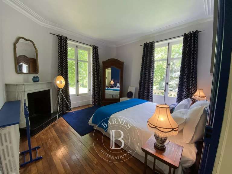 Maison Changé - 7 chambres - 459m²