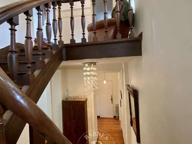 Maison Changé - 7 chambres - 459m²