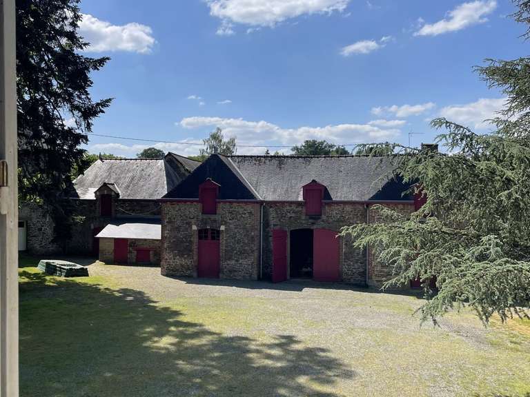 House Chanteloup - 393m²