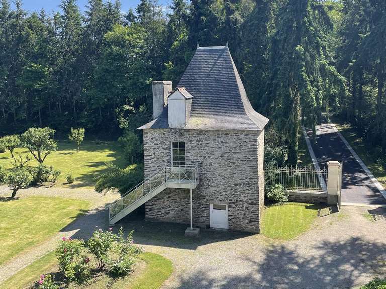 House Chanteloup - 393m²