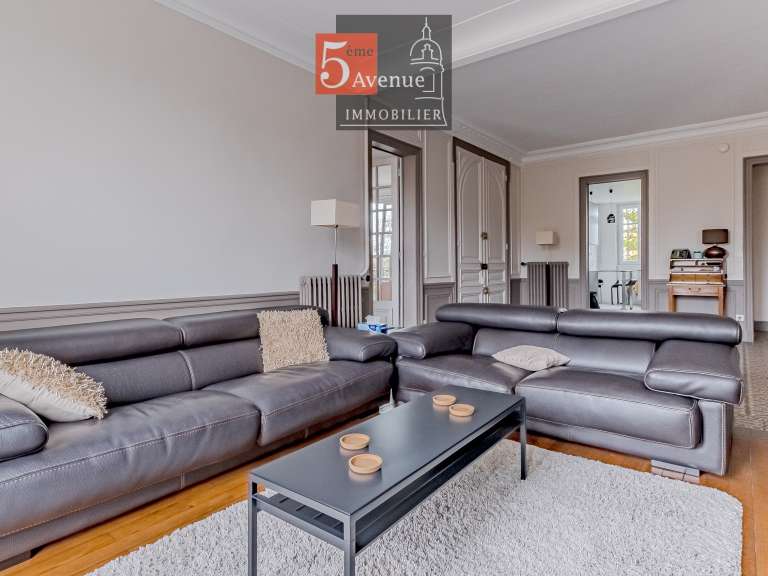 Appartement Chantilly - 2 chambres - 124m²