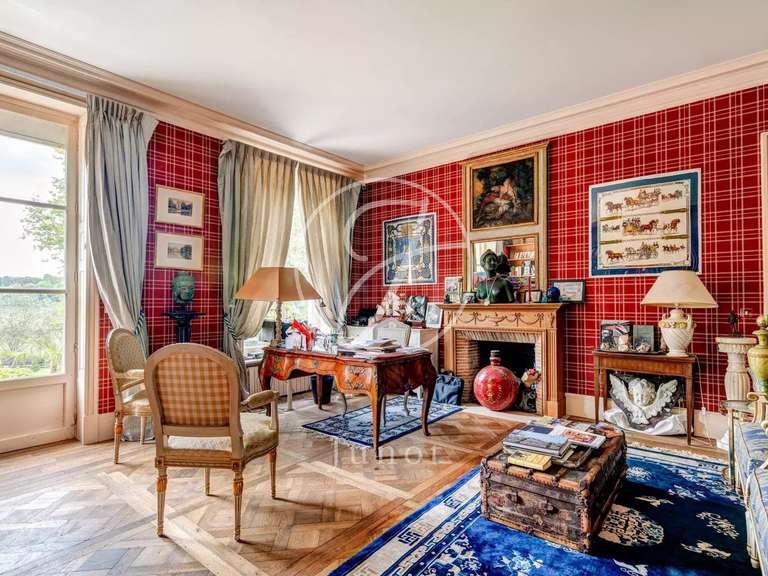 Château Chantilly - 6 chambres - 481m²