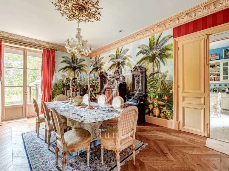 Château Chantilly - 6 chambres - 481m²