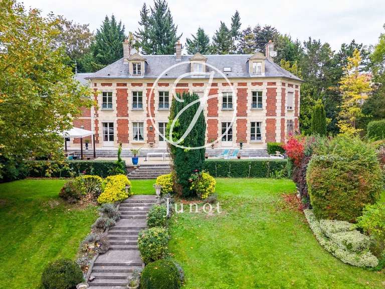 Château Chantilly - 6 chambres - 481m²