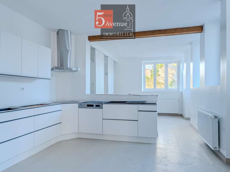 Maison Chantilly - 5 chambres - 198m²