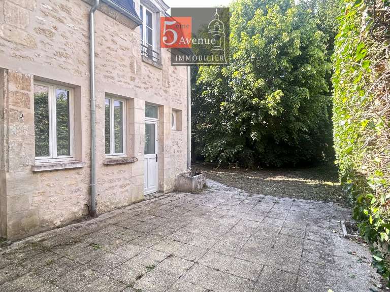 Maison Chantilly - 5 chambres - 198m²