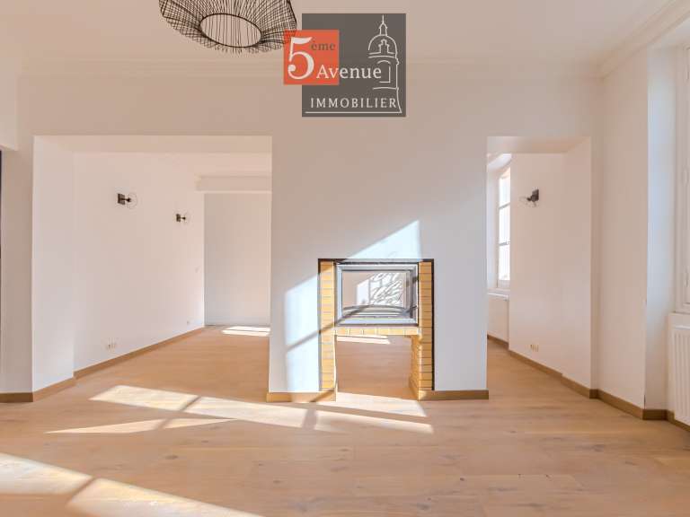 Maison Chantilly - 5 chambres - 198m²