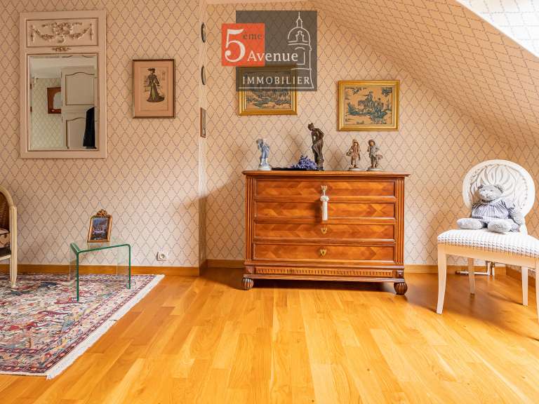 Maison Chantilly - 5 chambres - 290m²