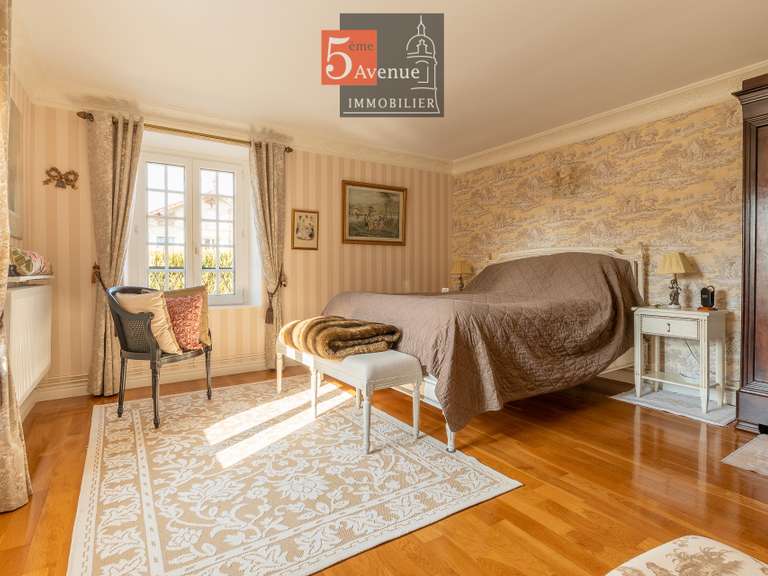 Maison Chantilly - 5 chambres - 290m²