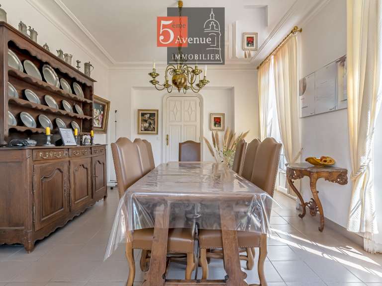 House Chantilly - 10 bedrooms - 430m²