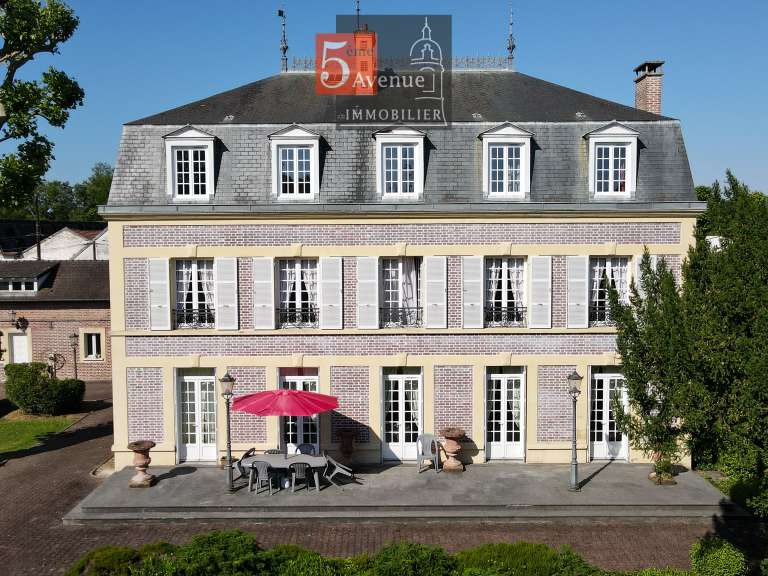 House Chantilly - 10 bedrooms - 430m²