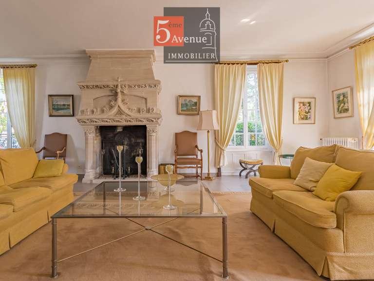 House Chantilly - 10 bedrooms - 430m²